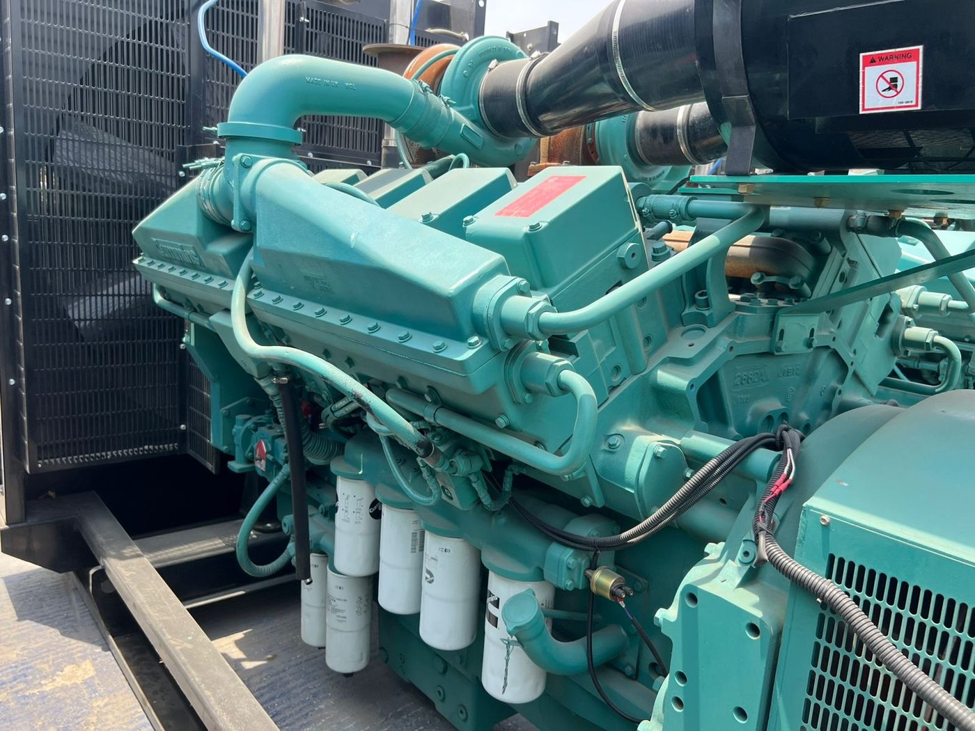 Cummins V16 مع مبرد بريطاني